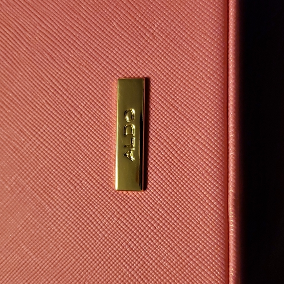 Bag - Picture 3 of 13